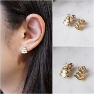 Vintage AVON Mini Christmas Tree Vintage Earrings